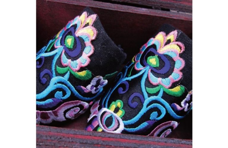 Intelligent Cloud Teaching Embroidery Machine (4)