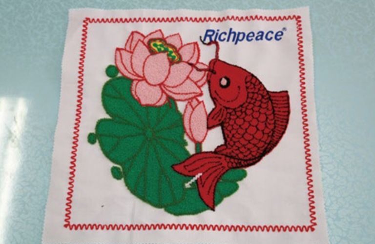 Simple Chenille Device (1)